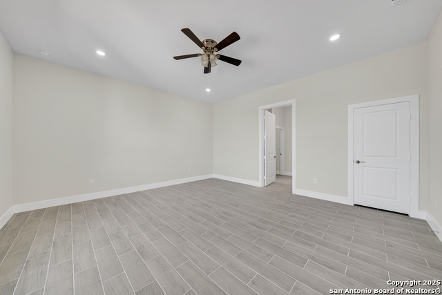 Image 27 of 53 For 1585 Pr 2771