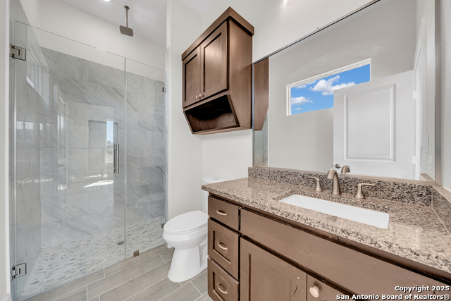 Image 36 of 53 For 1585 Pr 2771