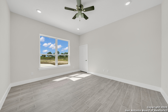 Image 8 of 53 For 1585 Pr 2771