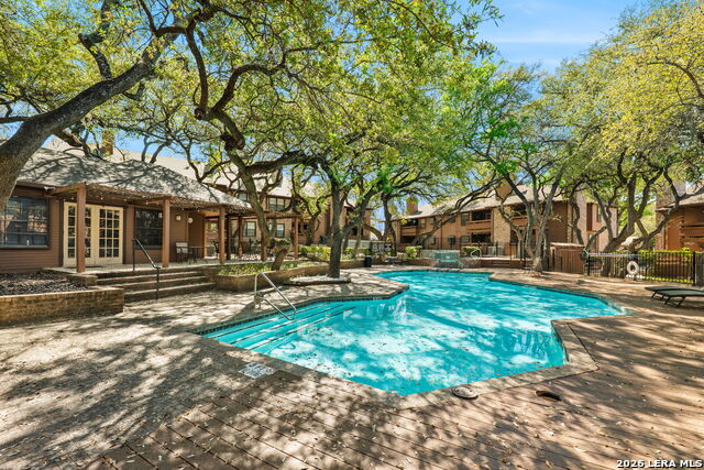 Image 25 of 26 For 10955 Wurzbach Rd  102