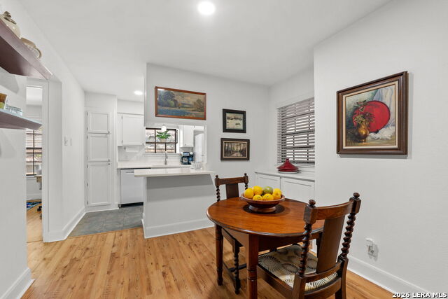 Image 9 of 26 For 10955 Wurzbach Rd  102