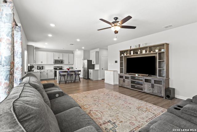 Image 18 of 40 For 9905 Paseo Post Pl