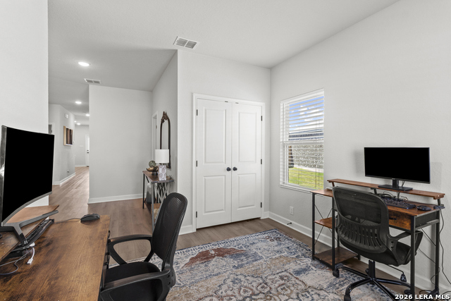 Image 7 of 40 For 9905 Paseo Post Pl