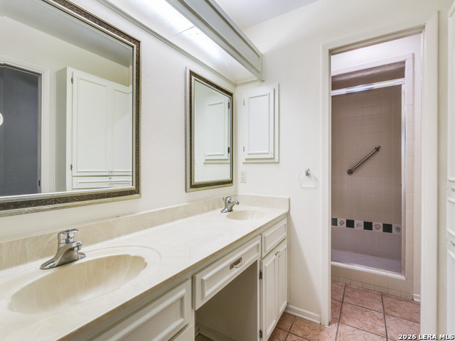 Image 15 of 16 For 11915 Pepperidge Cv