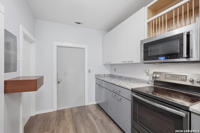 Image 13 of 31 For 1902 Almond  