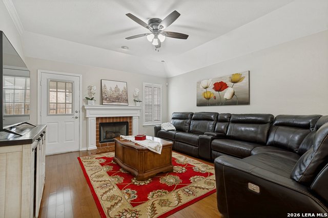 Image 15 of 25 For 20319 Grail Quest