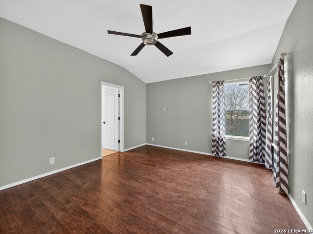 Image 14 of 37 For 211 Starling Creek