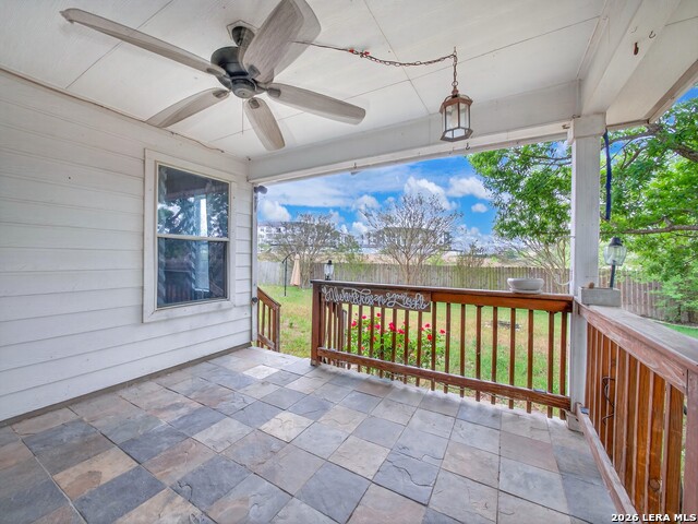 Image 25 of 37 For 211 Starling Creek