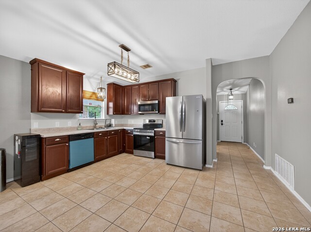 Image 6 of 37 For 211 Starling Creek