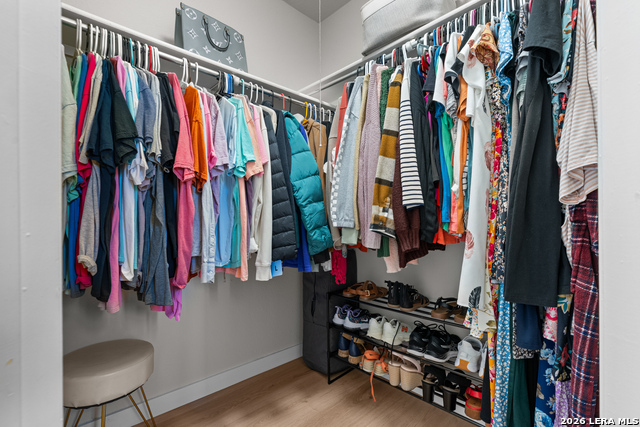 Image 15 of 25 For 6402 Ridgehurst