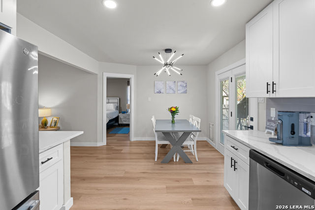 Image 19 of 25 For 6402 Ridgehurst