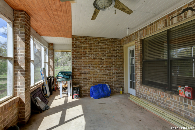 Image 28 of 51 For 135 Pullman  