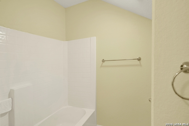 Image 35 of 40 For 3283 Hartfield