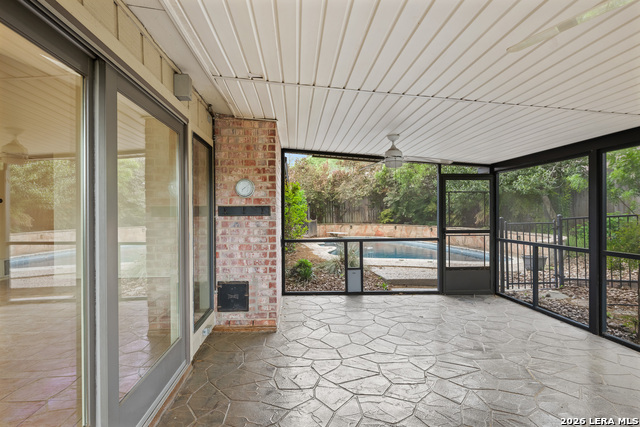 Image 15 of 41 For 8419 Athenian