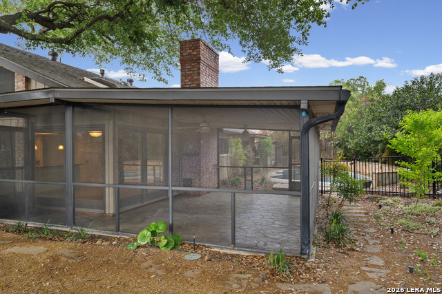 Image 35 of 41 For 8419 Athenian