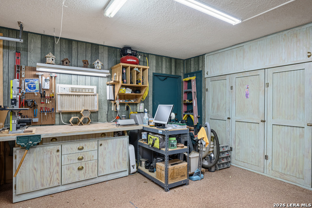 Image 40 of 41 For 8419 Athenian