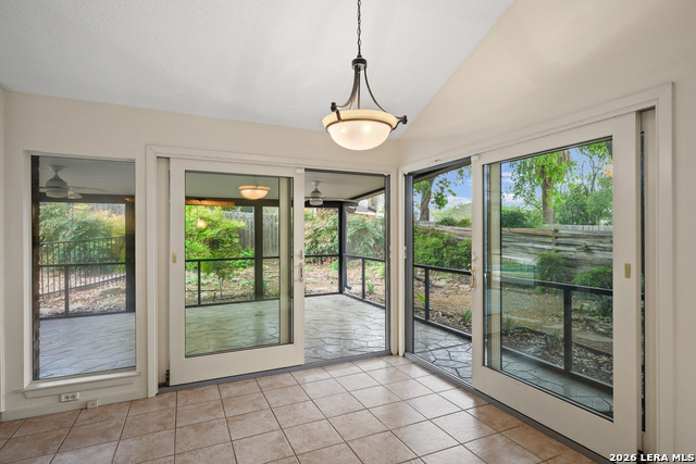 Image 9 of 41 For 8419 Athenian