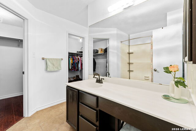 Image 15 of 29 For 11036 Kimes Park Dr