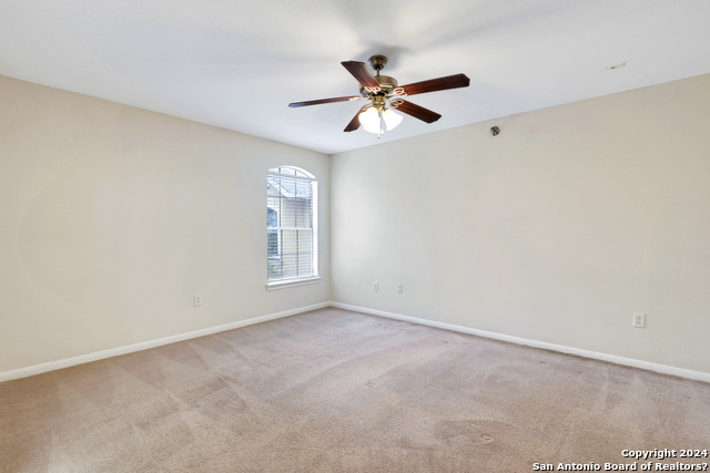 Listing photo id 13 for 7323 Snowden Rd  3306