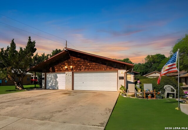 Details for 818 Lois St #a & B, Kerrville, TX 78028