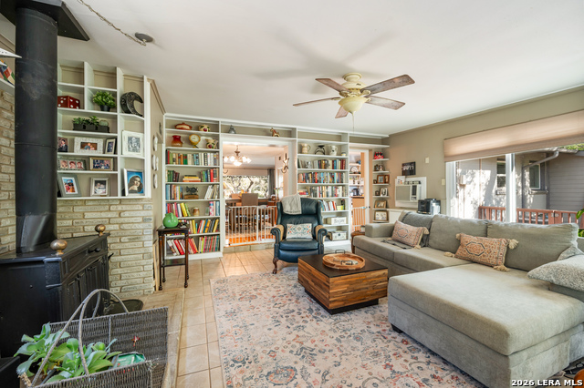 Image 19 of 36 For 114 Wagon Trail Road