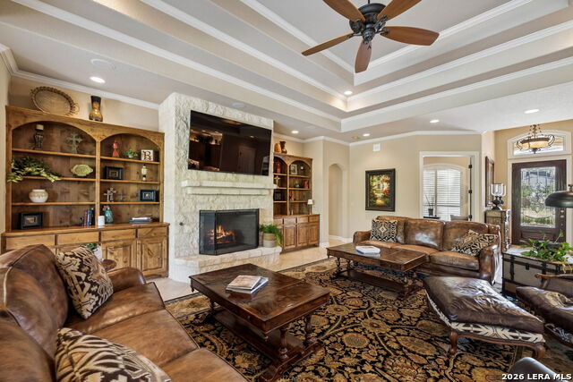 Listing photo id 11 for 1033 River Terrace