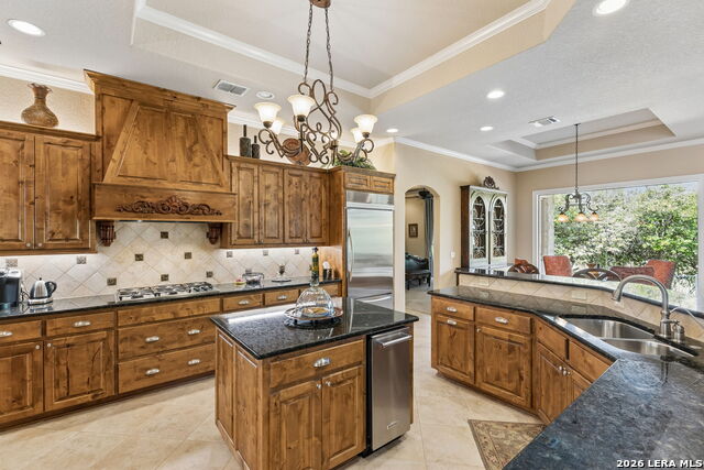 Listing photo id 13 for 1033 River Terrace