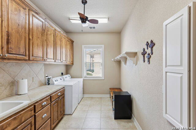 Listing photo id 25 for 1033 River Terrace