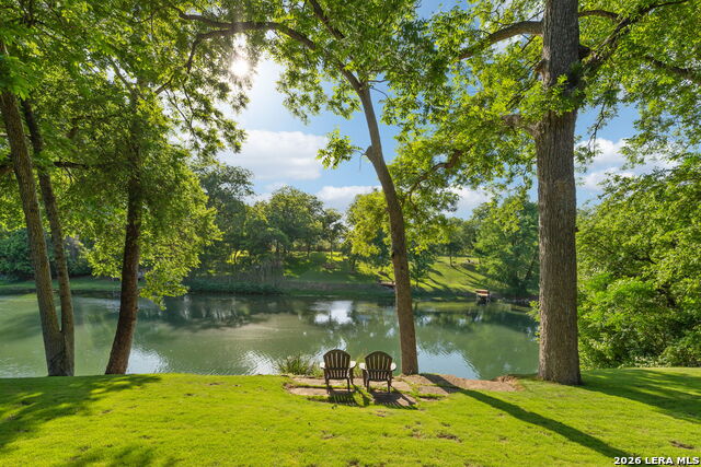 Listing photo id 30 for 1033 River Terrace