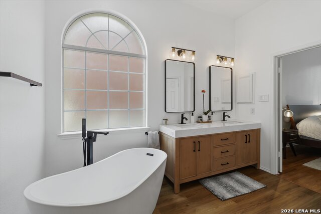 Image 27 of 35 For 19534 Azure Oak