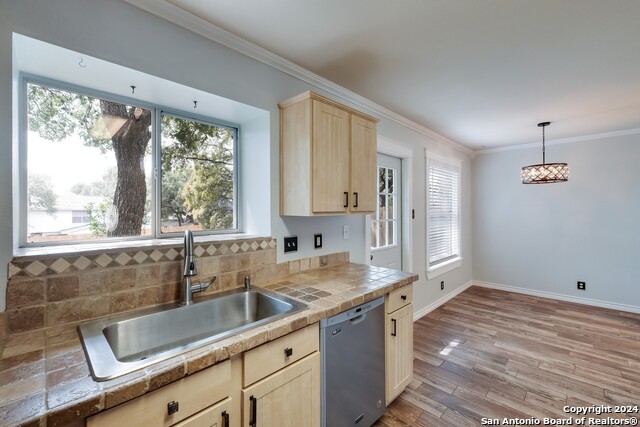 Image 10 of 29 For 8010 Santa Catalina