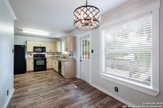 Image 14 of 29 For 8010 Santa Catalina