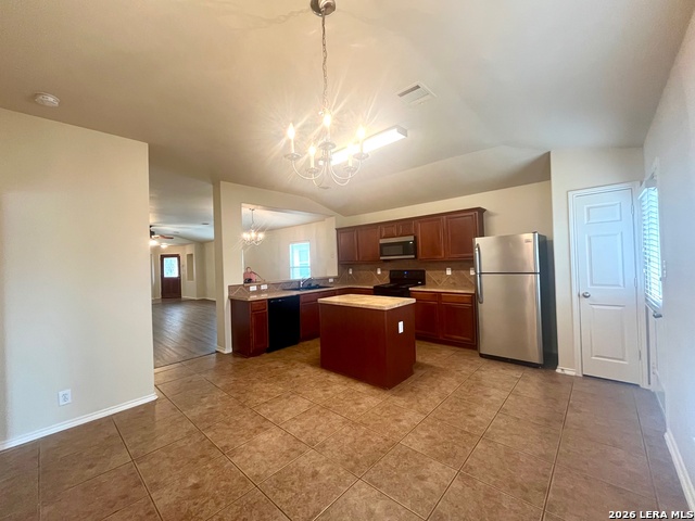 Image 11 of 24 For 225 Brahma Way