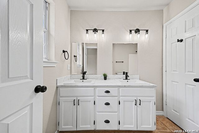 Image 12 of 31 For 1114 Iris Crescent