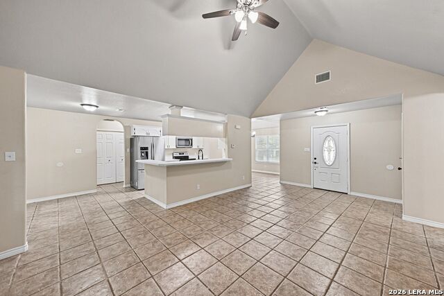 Image 3 of 31 For 1114 Iris Crescent