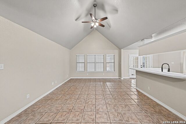 Image 4 of 31 For 1114 Iris Crescent