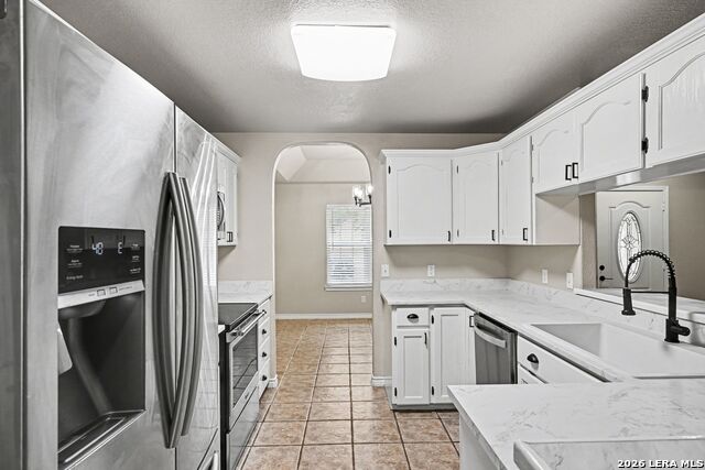 Image 6 of 31 For 1114 Iris Crescent