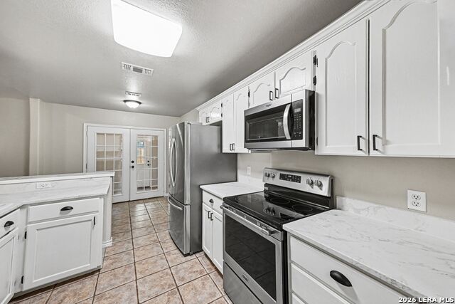 Image 7 of 31 For 1114 Iris Crescent