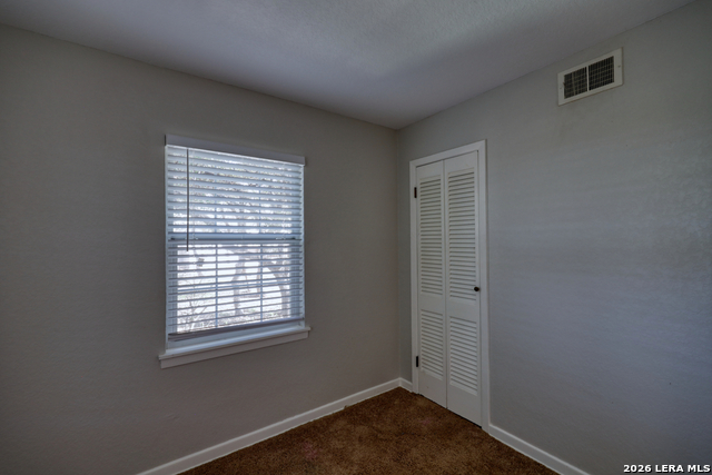 Image 16 of 29 For 1352 Linda  