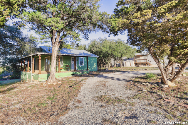 Image 2 of 29 For 1352 Linda  