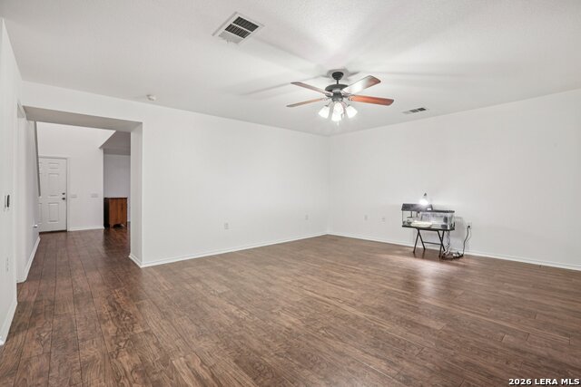 Listing photo id 9 for 7658 Marble Ridge