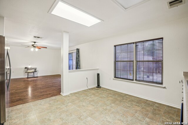 Listing photo id 12 for 7658 Marble Ridge