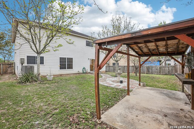 Listing photo id 38 for 7658 Marble Ridge