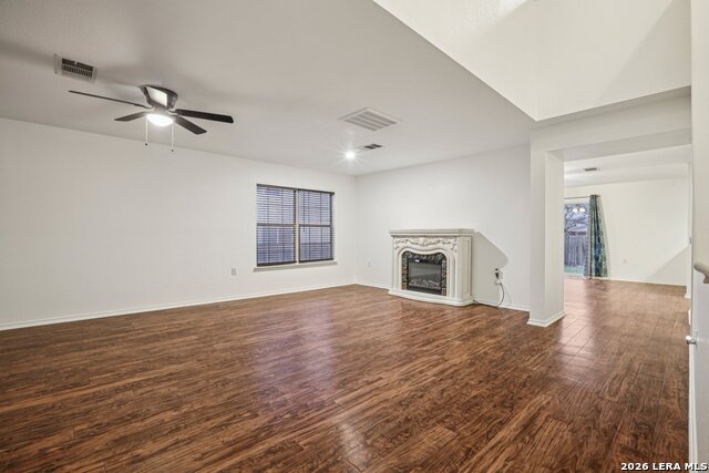 Listing photo id 5 for 7658 Marble Ridge