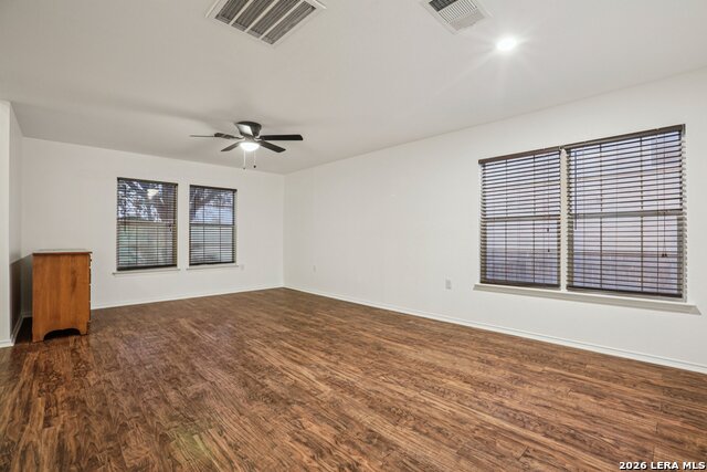 Listing photo id 7 for 7658 Marble Ridge