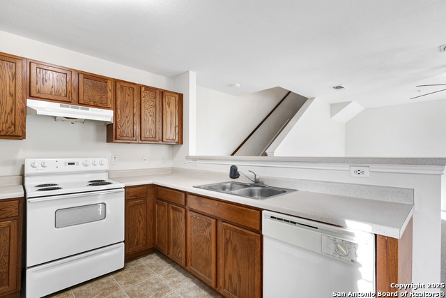 Image 11 of 27 For 10023 Vasso Vw  1