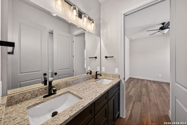 Image 33 of 53 For 131 John T Court