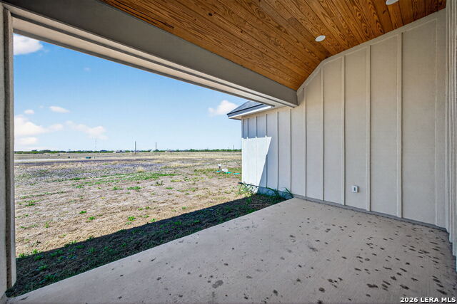 Image 36 of 53 For 131 John T Court