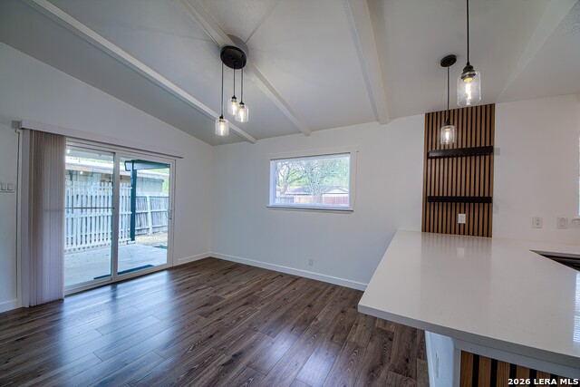 Image 10 of 28 For 5027 Village Crst