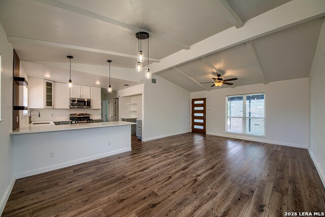 Image 6 of 28 For 5027 Village Crst